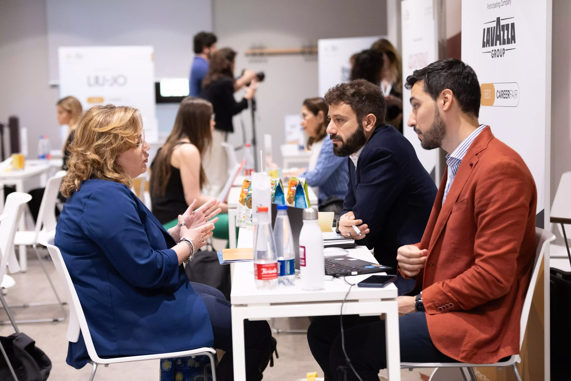 data science student speaking at career fair